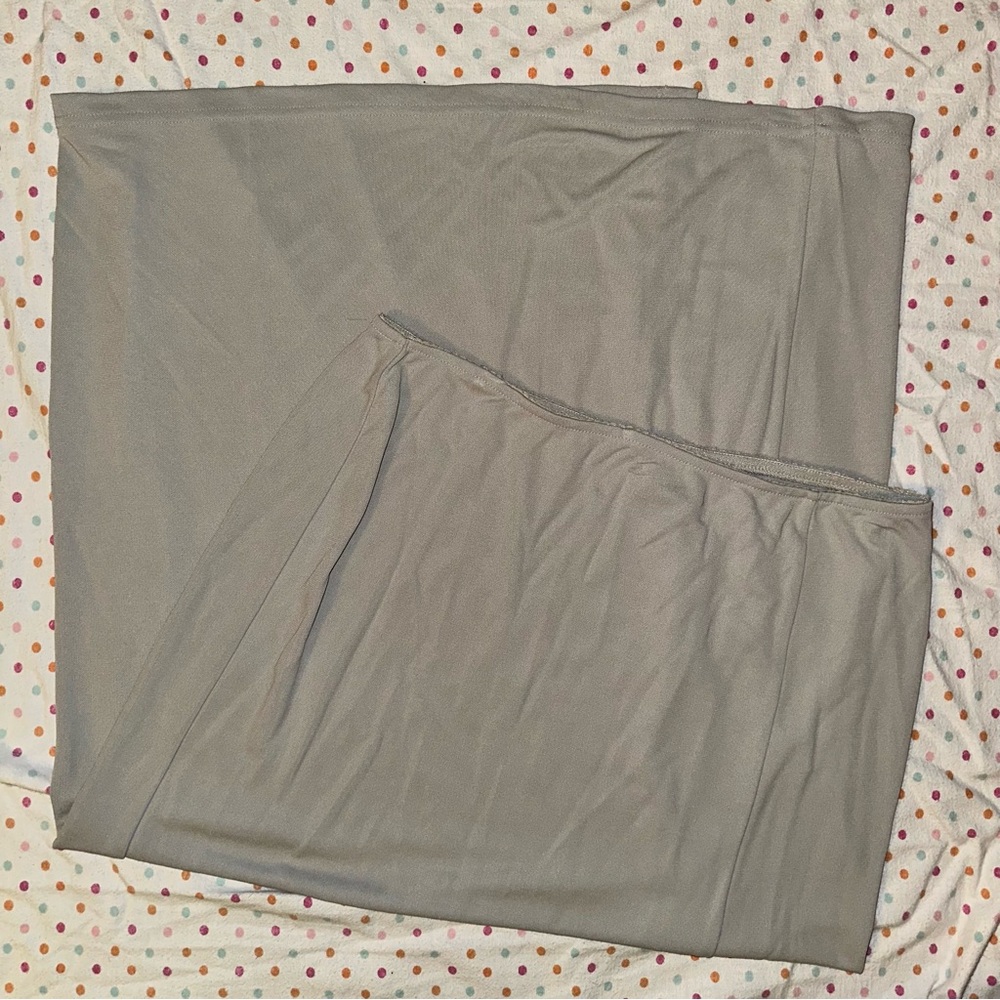 NY&Co Light Grey Stretch Skirt - XL Elastic Waist Casual Minimalist